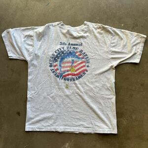 Vintage 90s grey graphic shirt